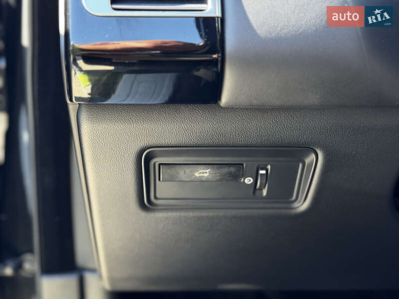 Внедорожник / Кроссовер Land Rover Range Rover 2015 в Житомире