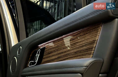Внедорожник / Кроссовер Land Rover Range Rover 2019 в 
