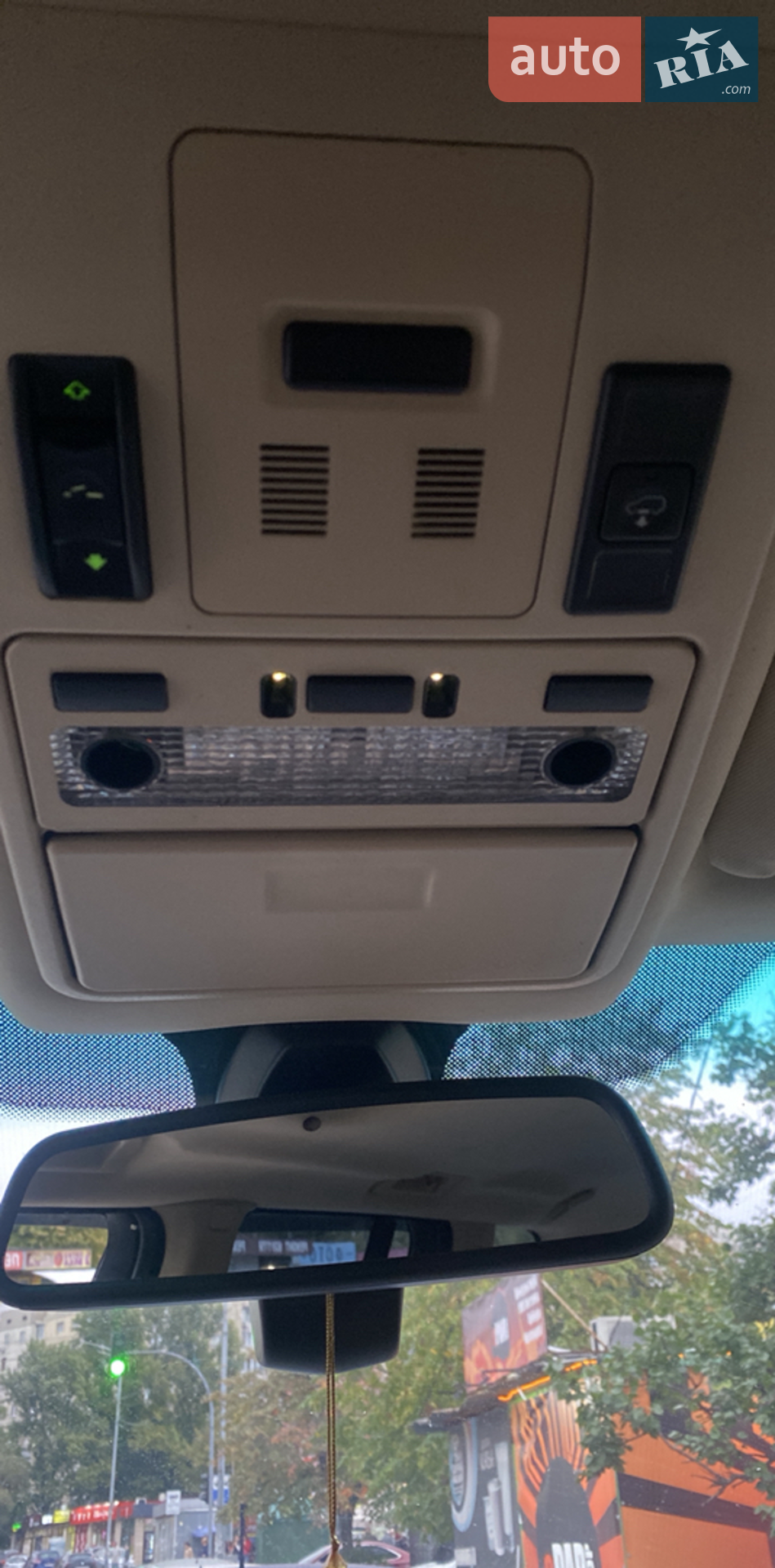 2011 Land Rover Range Rover - мініатюра 17
