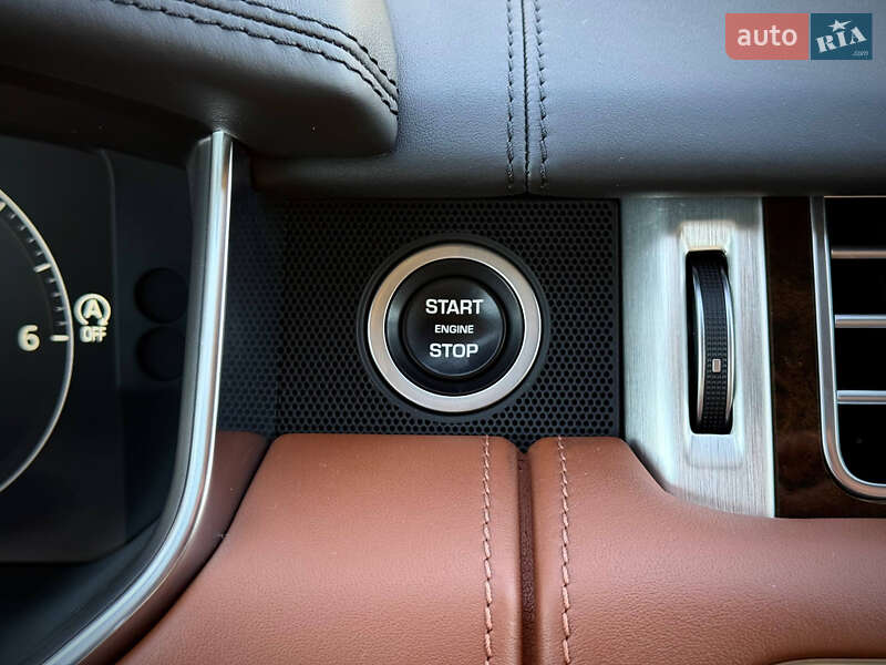 Позашляховик / Кросовер Land Rover Range Rover 2017 в Києві