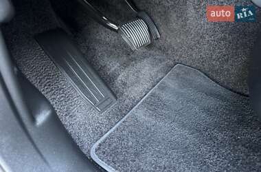 Внедорожник / Кроссовер Land Rover Range Rover 2021 в 