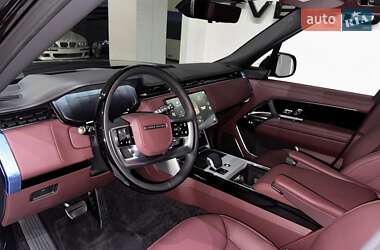 Внедорожник / Кроссовер Land Rover Range Rover 2025 в 