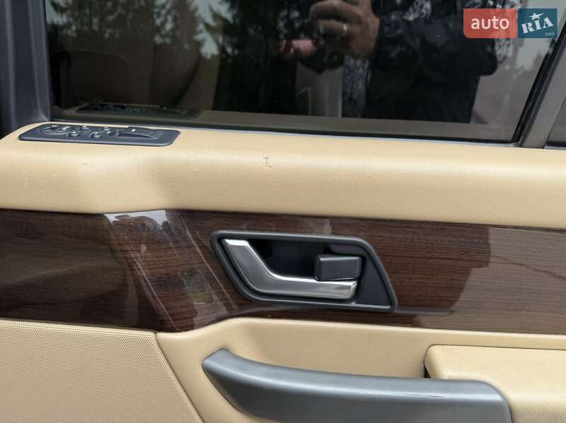Внедорожник / Кроссовер Land Rover Range Rover 2007 в Ровно