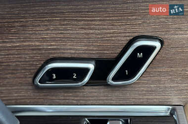 Внедорожник / Кроссовер Land Rover Range Rover 2022 в 
