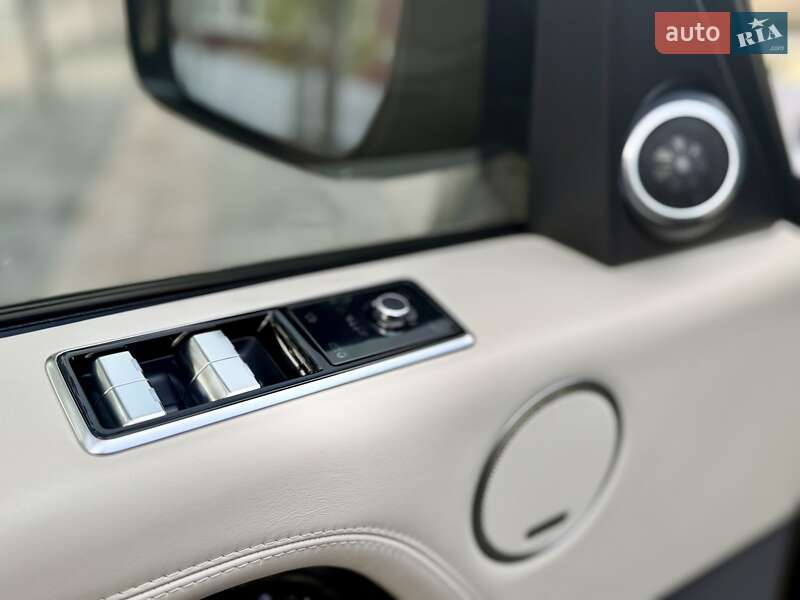 Внедорожник / Кроссовер Land Rover Range Rover 2019 в Киеве фото 31 Внедорожник / Кроссовер Land Rover Range Rover 2019 в Киеве