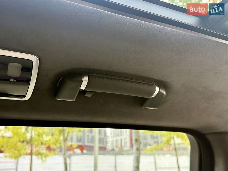 Внедорожник / Кроссовер Land Rover Range Rover 2019 в Киеве фото 44 Внедорожник / Кроссовер Land Rover Range Rover 2019 в Киеве