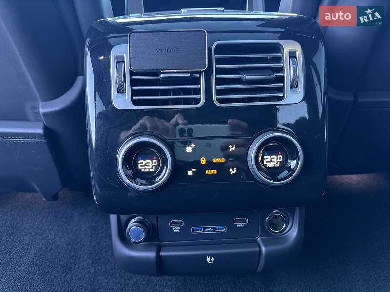 Позашляховик / Кросовер Land Rover Range Rover 2018 в Міжгір'ї
