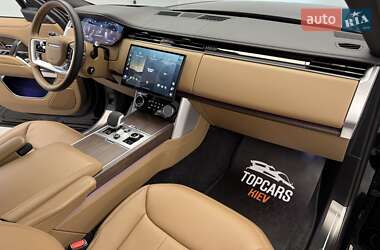 Внедорожник / Кроссовер Land Rover Range Rover 2023 в 