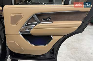 Внедорожник / Кроссовер Land Rover Range Rover 2023 в 