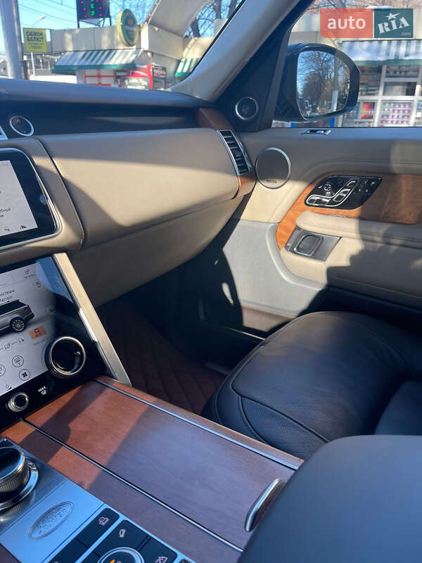 Внедорожник / Кроссовер Land Rover Range Rover 2018 в Одессе