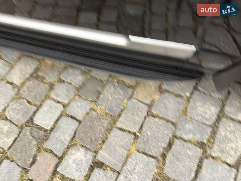 Позашляховик / Кросовер Land Rover Range Rover 2016 в Києві