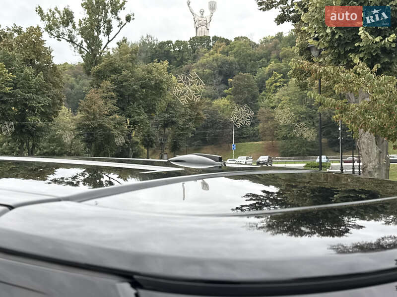 Позашляховик / Кросовер Land Rover Range Rover 2016 в Києві