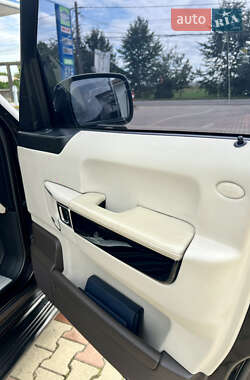 Внедорожник / Кроссовер Land Rover Range Rover 2011 в Черновцах