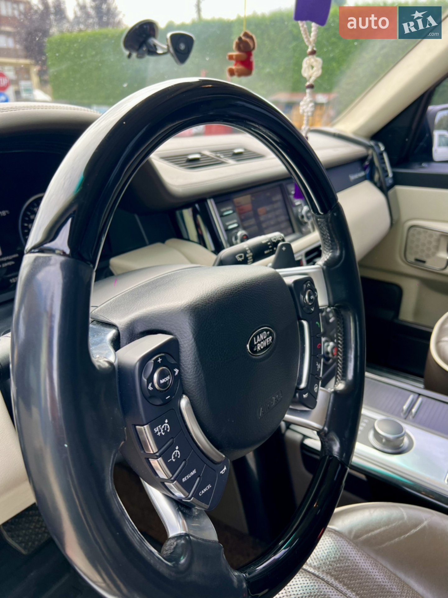 2011 Land Rover Range Rover - мініатюра 121