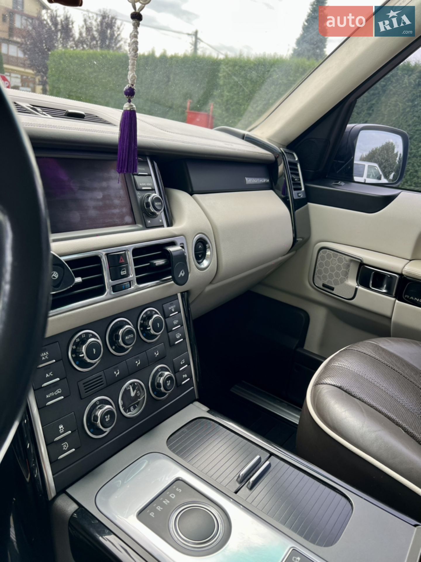 2011 Land Rover Range Rover - мініатюра 125