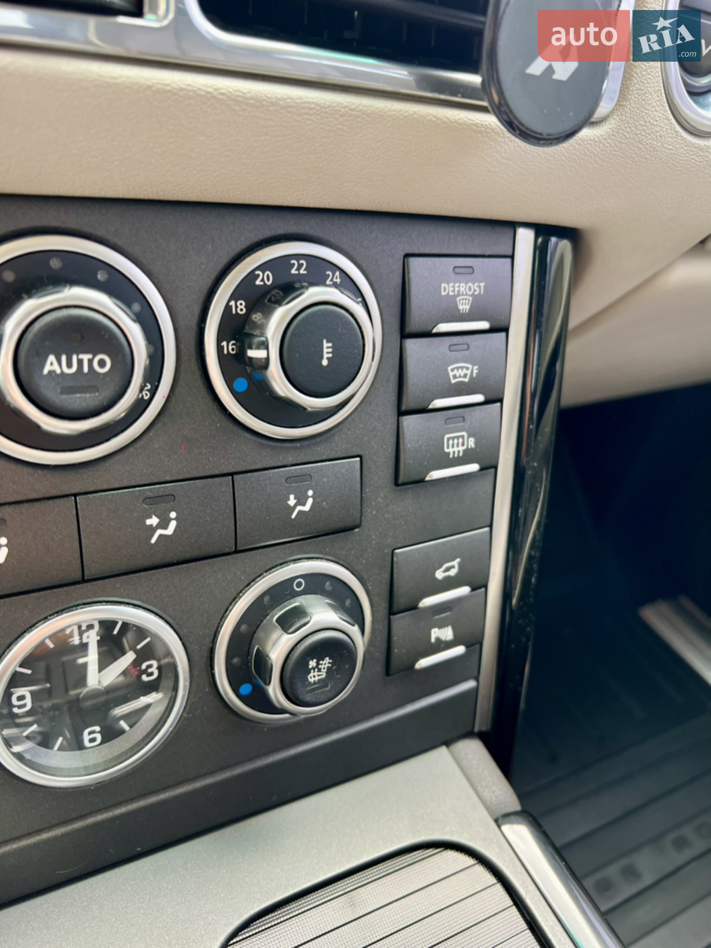 2011 Land Rover Range Rover - мініатюра 132
