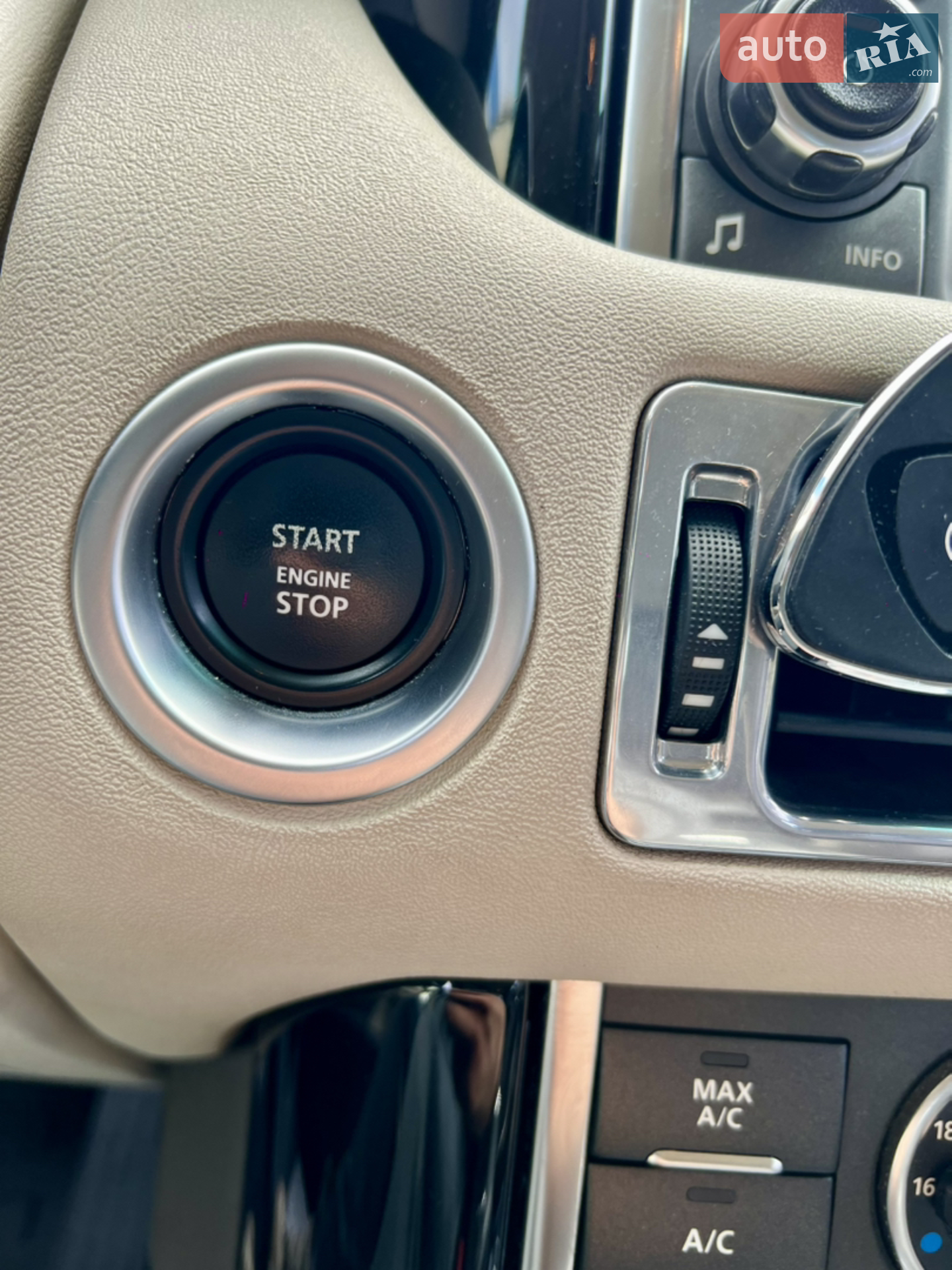 2011 Land Rover Range Rover - мініатюра 134