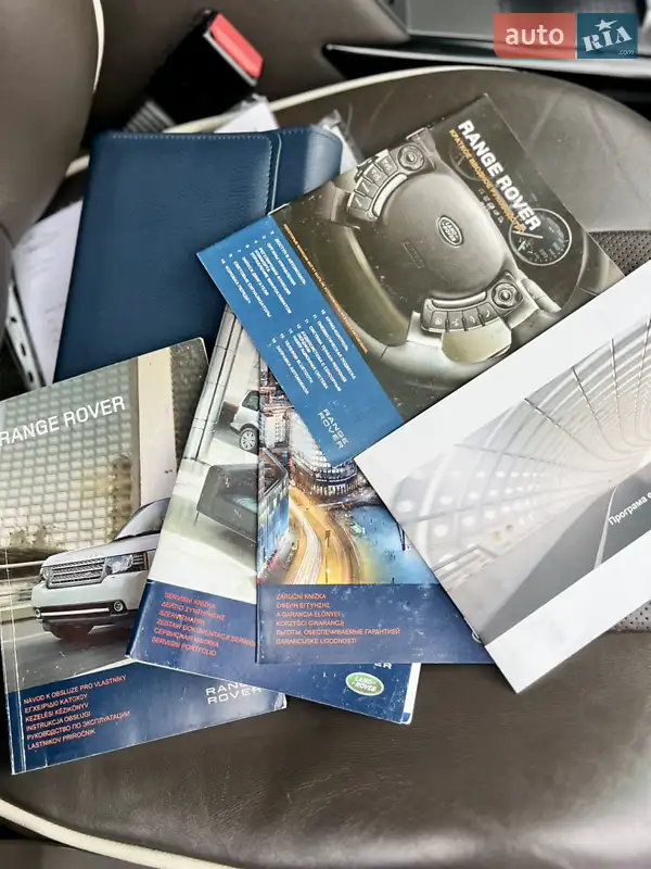 Внедорожник / Кроссовер Land Rover Range Rover 2011 в Черновцах документ