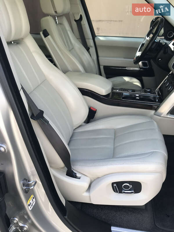 Внедорожник / Кроссовер Land Rover Range Rover 2017 в Киеве