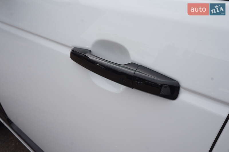 Внедорожник / Кроссовер Land Rover Range Rover 2016 в Одессе