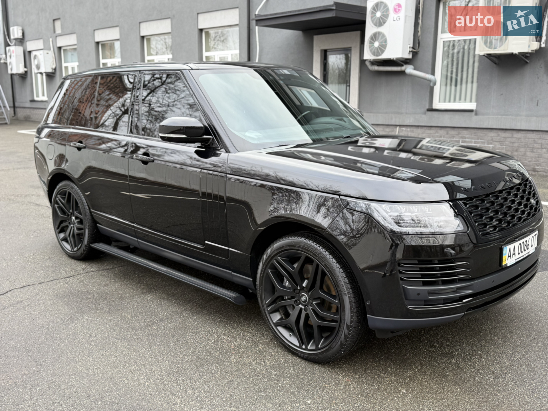 2020 Land Rover Range Rover - мініатюра 9