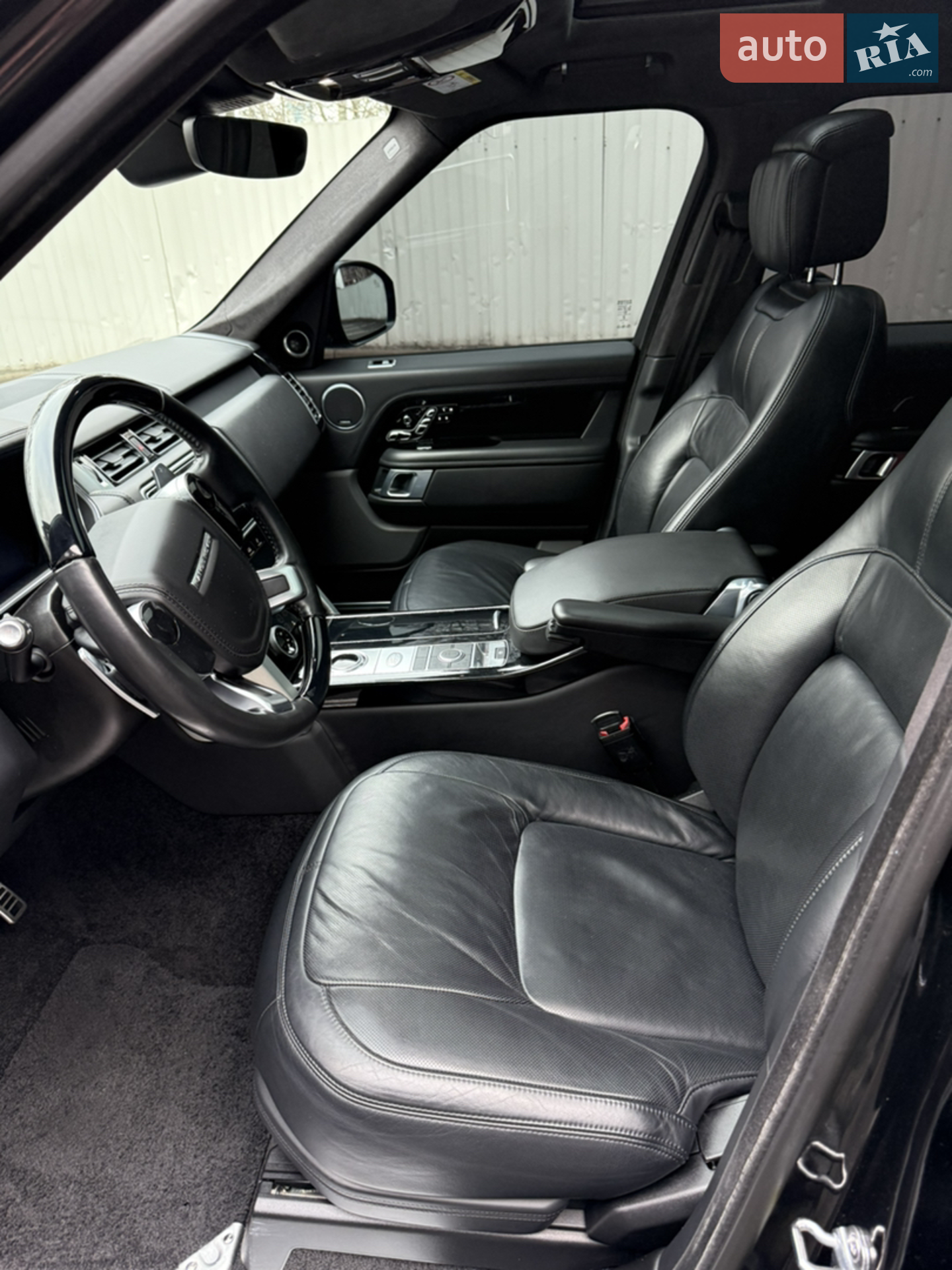 2020 Land Rover Range Rover - мініатюра 24