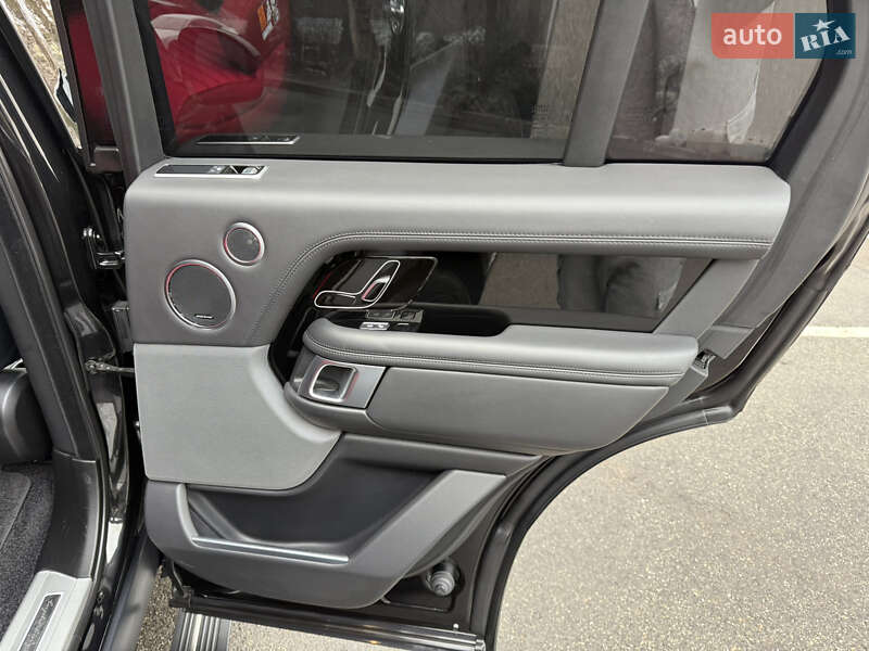 Внедорожник / Кроссовер Land Rover Range Rover 2020 в Киеве