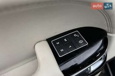 Внедорожник / Кроссовер Land Rover Range Rover 2015 в 