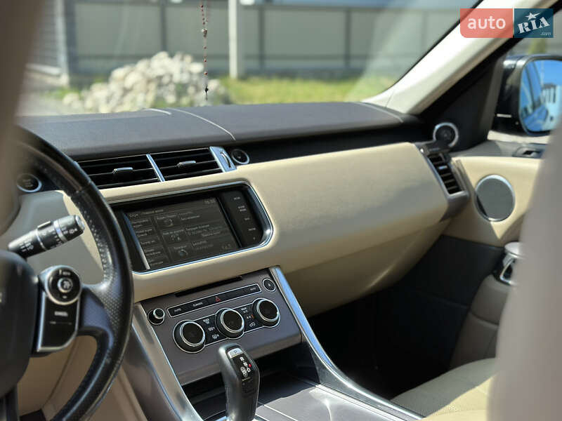 Внедорожник / Кроссовер Land Rover Range Rover 2015 в Тернополе