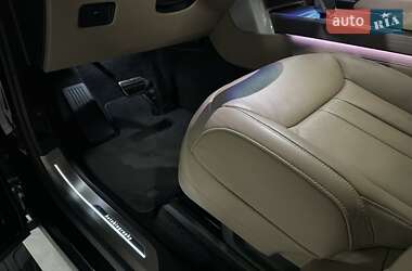 Позашляховик / Кросовер Land Rover Range Rover 2024 в  фото 25 Позашляховик / Кросовер Land Rover Range Rover 2024 в