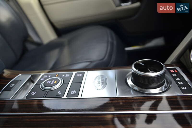 Внедорожник / Кроссовер Land Rover Range Rover 2018 в Хусте