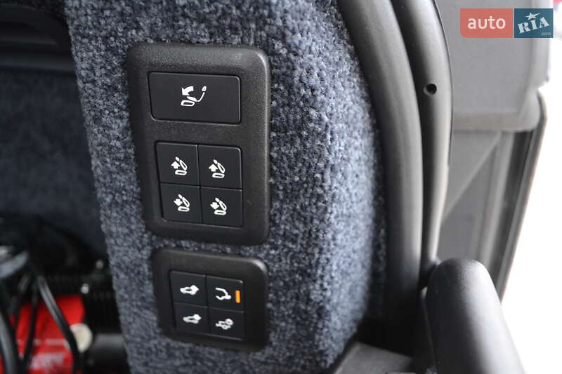 Внедорожник / Кроссовер Land Rover Range Rover 2018 в Хусте