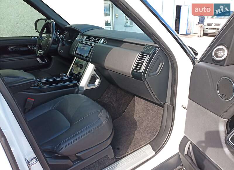 Внедорожник / Кроссовер Land Rover Range Rover 2021 в Киеве фото 16 Внедорожник / Кроссовер Land Rover Range Rover 2021 в Киеве
