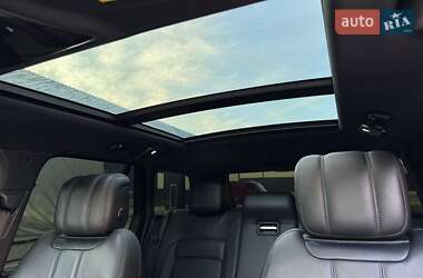 Внедорожник / Кроссовер Land Rover Range Rover 2018 в 