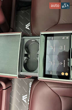 Внедорожник / Кроссовер Land Rover Range Rover 2024 в 