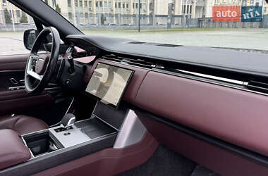 Внедорожник / Кроссовер Land Rover Range Rover 2024 в 