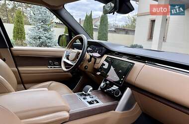 Внедорожник / Кроссовер Land Rover Range Rover 2023 в 