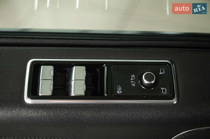Внедорожник / Кроссовер Land Rover Range Rover 2018 в Одессе
