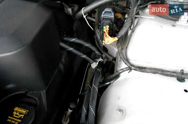 Позашляховик / Кросовер Land Rover Range Rover 2010 в  фото 10 Позашляховик / Кросовер Land Rover Range Rover 2010 в