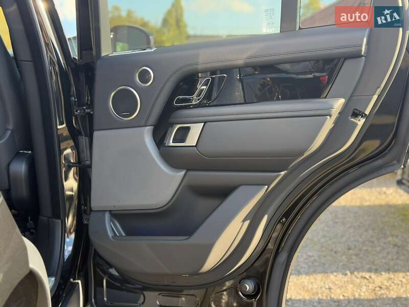 Внедорожник / Кроссовер Land Rover Range Rover 2020 в Одессе фото 41 Внедорожник / Кроссовер Land Rover Range Rover 2020 в Одессе