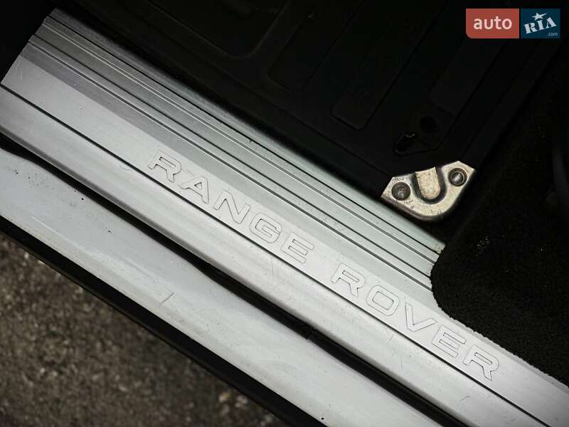 Внедорожник / Кроссовер Land Rover Range Rover 2011 в Киеве
