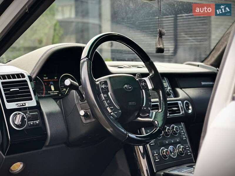 Внедорожник / Кроссовер Land Rover Range Rover 2011 в Киеве