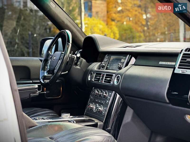 Внедорожник / Кроссовер Land Rover Range Rover 2011 в Киеве