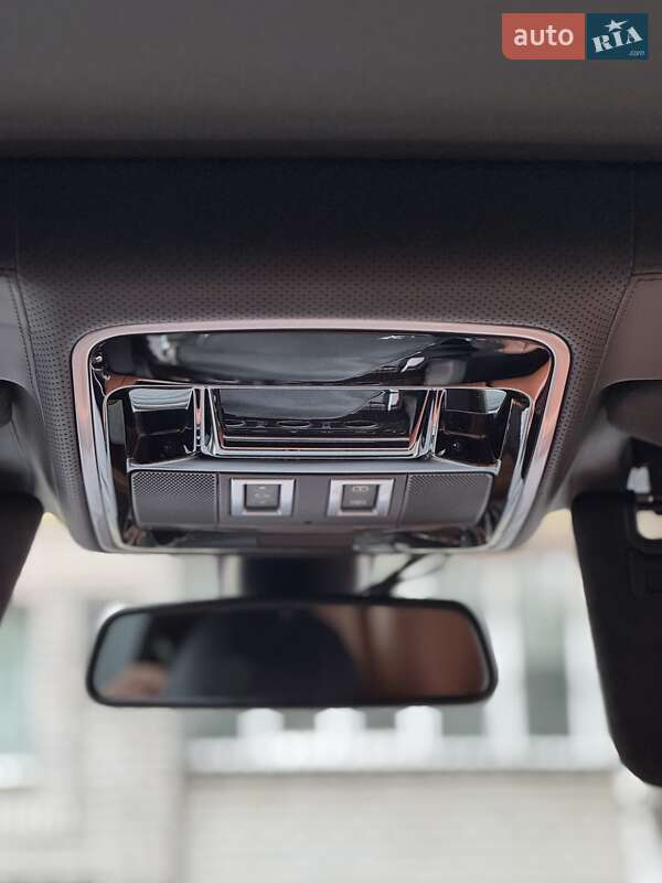 Внедорожник / Кроссовер Land Rover Range Rover 2015 в Горишних Плавнях