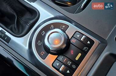 Позашляховик / Кросовер Land Rover Range Rover 2011 в 