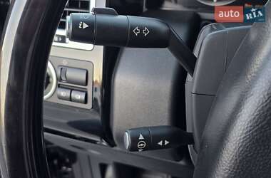 Позашляховик / Кросовер Land Rover Range Rover 2011 в 
