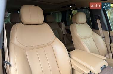 Позашляховик / Кросовер Land Rover Range Rover 2022 в  фото 12 Позашляховик / Кросовер Land Rover Range Rover 2022 в