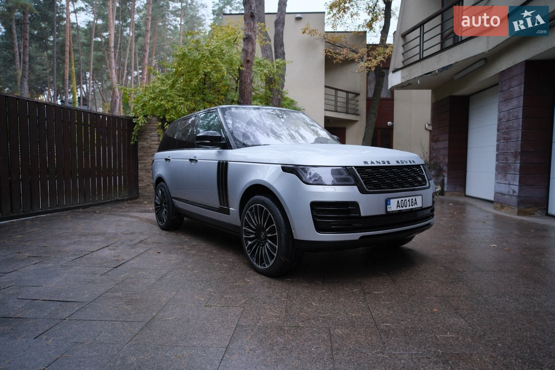 2018 Land Rover Range Rover - мініатюра 3
