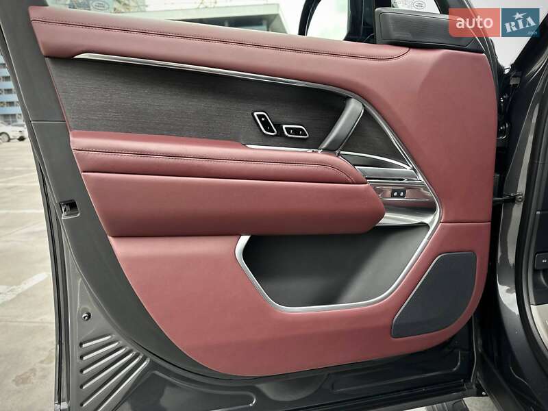 Позашляховик / Кросовер Land Rover Range Rover 2023 в Києві фото 43 Позашляховик / Кросовер Land Rover Range Rover 2023 в Києві