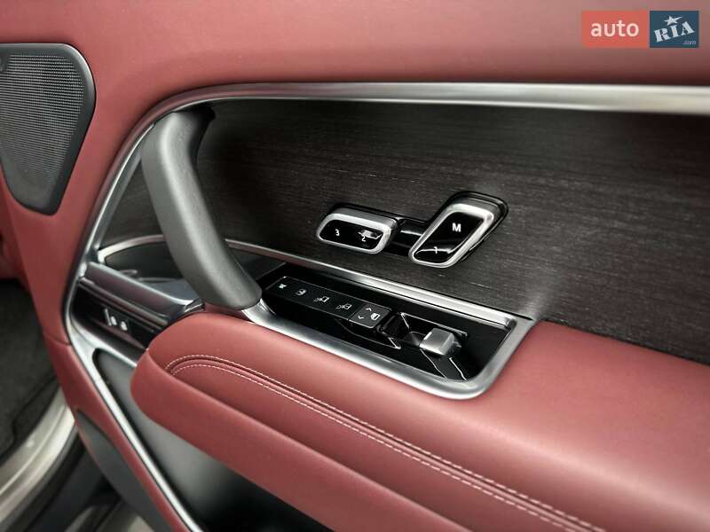 Позашляховик / Кросовер Land Rover Range Rover 2023 в Києві фото 73 Позашляховик / Кросовер Land Rover Range Rover 2023 в Києві